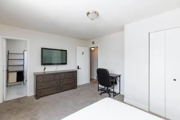 Coliving in North Las Vegas - North Las Vegas, Las Vegas