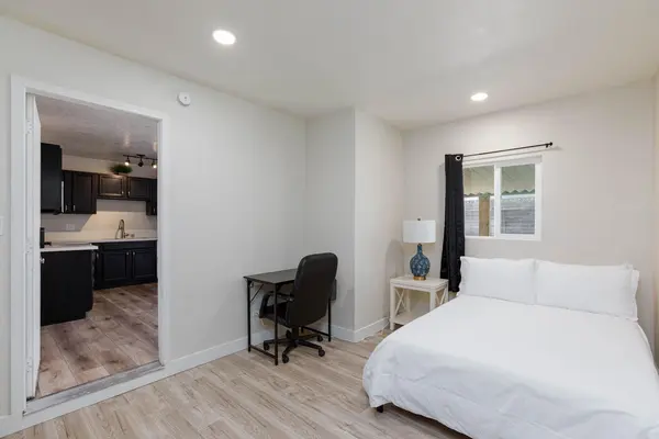 Coliving in North Las Vegas - North Las Vegas, Las Vegas