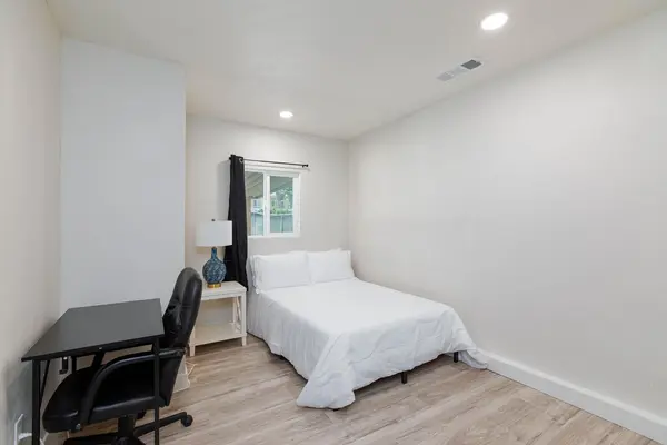 Coliving in North Las Vegas - North Las Vegas, Las Vegas
