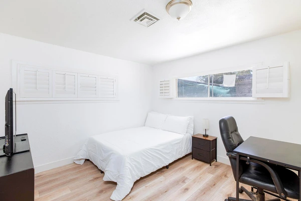 Coliving in North Las Vegas - North Las Vegas, Las Vegas