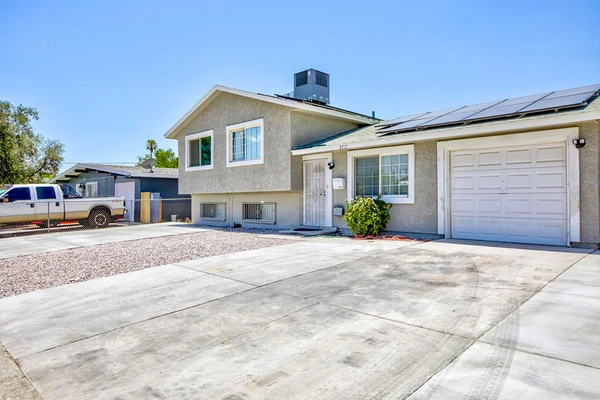 Coliving in North Las Vegas - North Las Vegas, Las Vegas