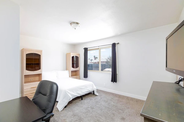 Coliving in North Las Vegas - North Las Vegas, Las Vegas