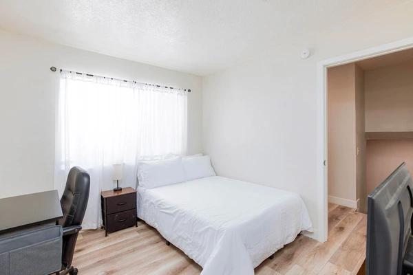 Coliving in North Las Vegas - North Las Vegas, Las Vegas