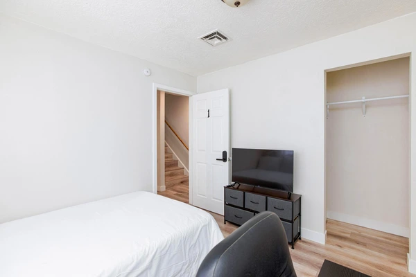 Coliving in North Las Vegas - North Las Vegas, Las Vegas