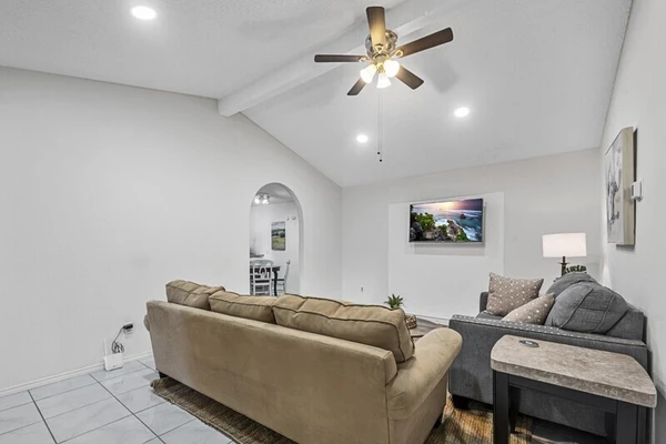 Coliving in Central Arlington - Arlington, Dallas