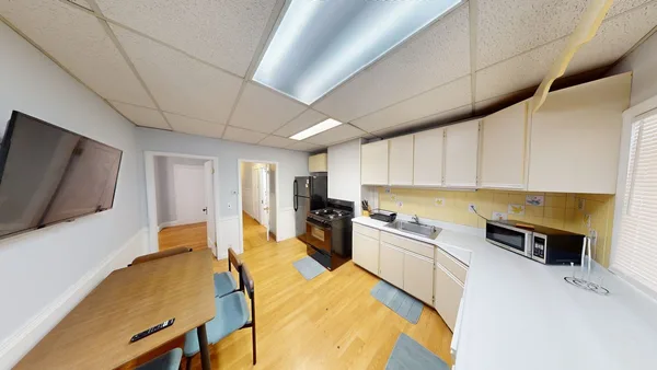 Coliving in Inner Belt - Somerville, Boston