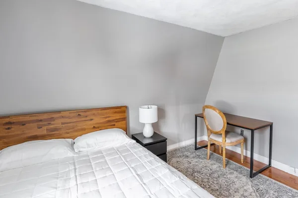 Coliving in Davis Square - Somerville, Boston