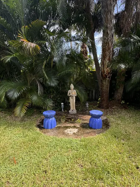 Coliving in West Palm Beach - Palm Beach County, Miami