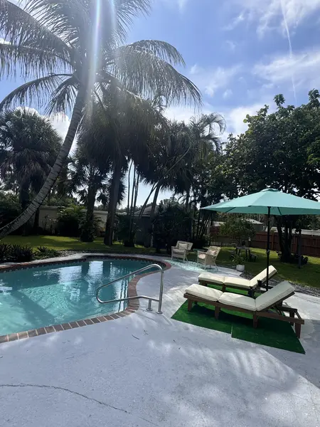 Coliving in West Palm Beach - Palm Beach County, Miami