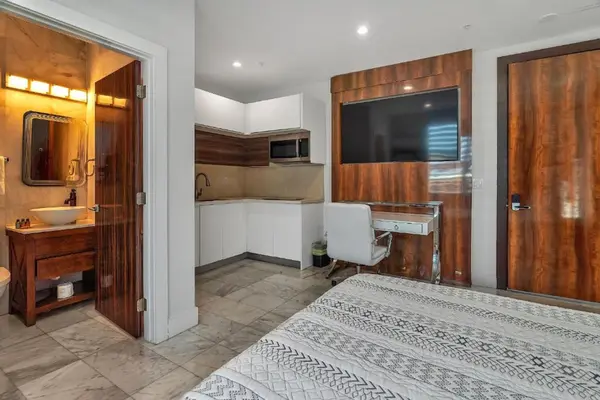 Coliving in South Beach - Miami Beach, Miami