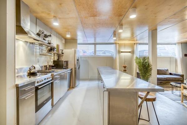 Coliving in Edgewood - Washington Northeast, Washington DC