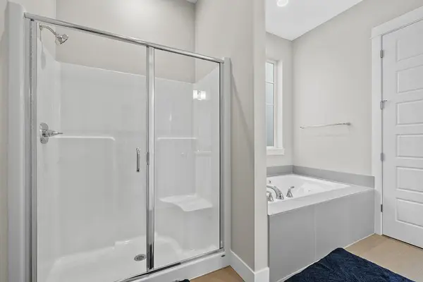 Coliving in Hillsboro - Outer Portland, Portland