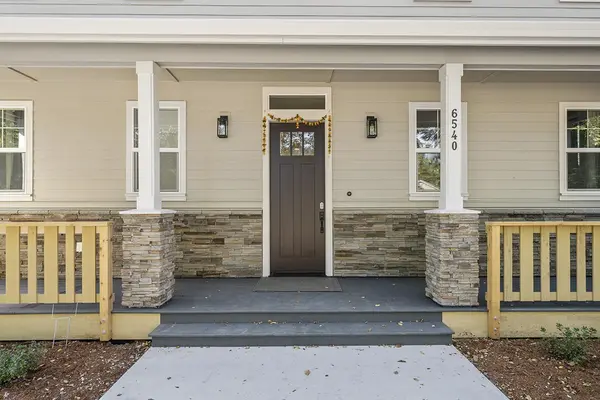 Coliving in Hillsboro - Outer Portland, Portland