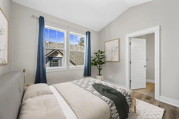 Coliving in Hillsboro - Outer Portland, Portland