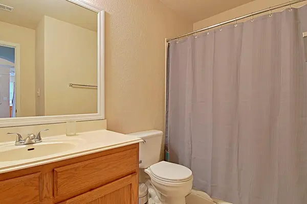 Coliving in Converse - Outer SATX, San Antonio