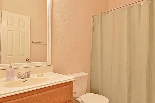 Coliving in Converse - Outer SATX, San Antonio