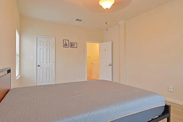 Coliving in Converse - Outer SATX, San Antonio