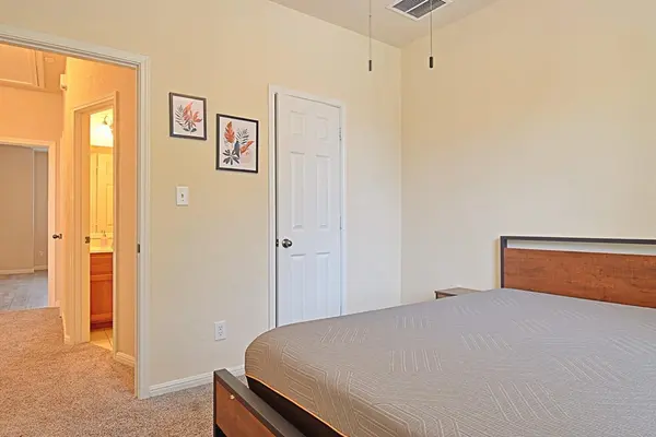 Coliving in Converse - Outer SATX, San Antonio