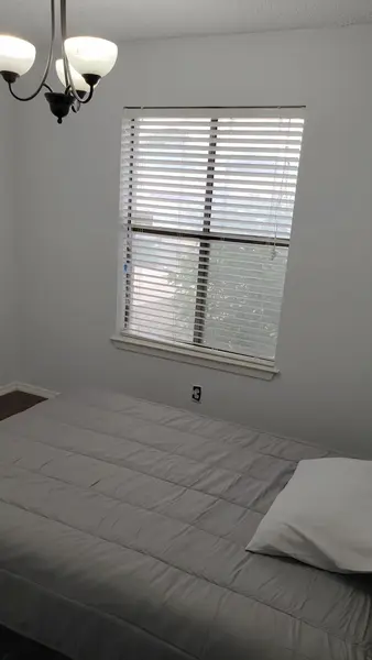 Coliving in East Side - East SATX, San Antonio