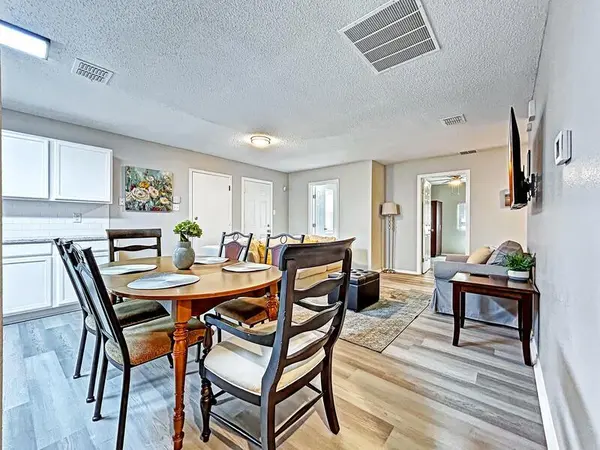 Coliving in Lancaster - Se Dallas, Dallas