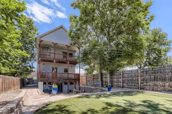 Coliving in Uptown - Center Denver, Denver