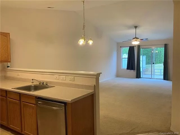 Coliving in Davis Lake - Eastfield - North Charlotte, Charlotte