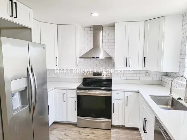 3 bedrooms apartment for rent in Camelback East - Phoenix, Phoenix