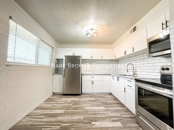 2 bedrooms apartment for rent in Camelback East - Phoenix, Phoenix