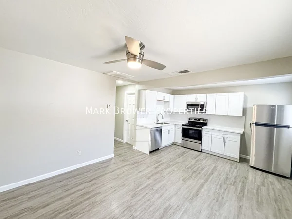 3 bedrooms apartment for rent in Camelback East - Phoenix, Phoenix