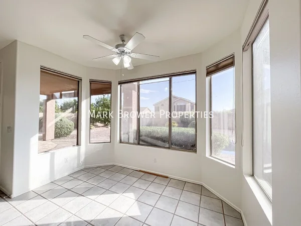 4 bedrooms apartment for rent in Desert View - Phoenix, Phoenix