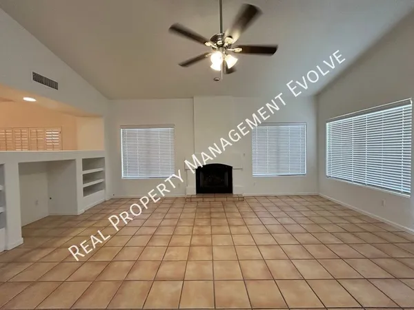 3 bedrooms apartment for rent in Desert View - Phoenix, Phoenix
