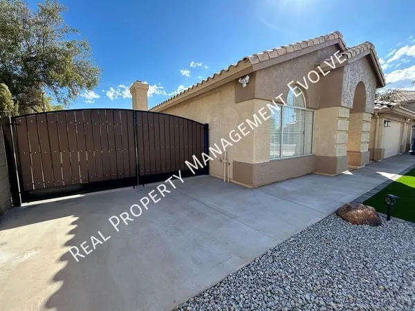 3 bedrooms apartment for rent in Desert View - Phoenix, Phoenix