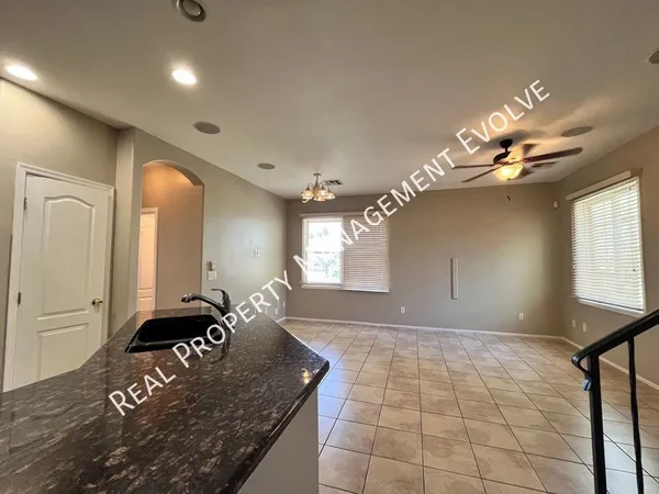 3 bedrooms apartment for rent in South Mountain - Phoenix, Phoenix
