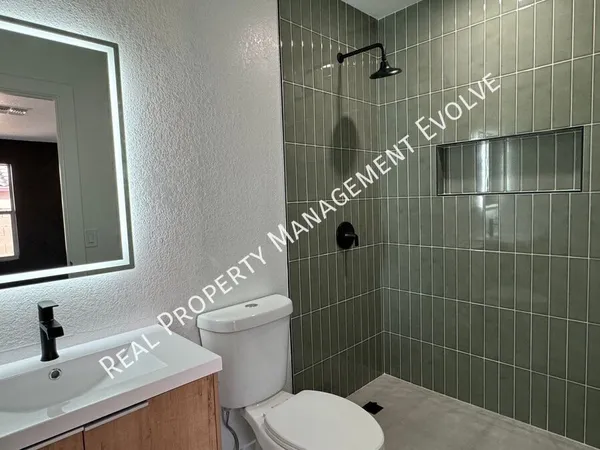 4 bedrooms apartment for rent in North Gateway - Phoenix, Phoenix