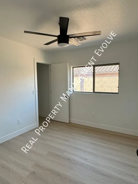 4 bedrooms apartment for rent in North Gateway - Phoenix, Phoenix