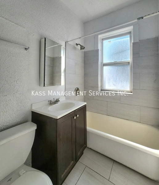 2 bedrooms apartment for rent in Logan Square - North Side, Chicago