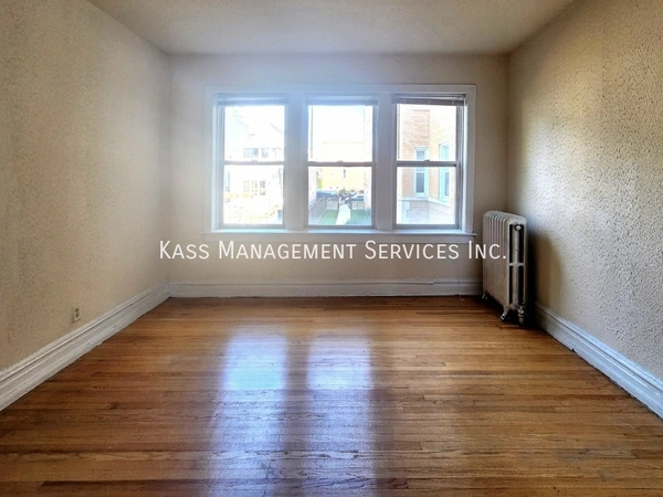 2 bedrooms apartment for rent in Logan Square - North Side, Chicago