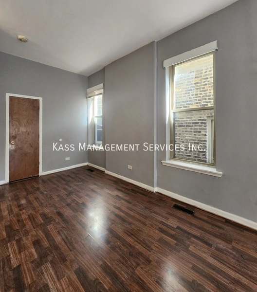 5 bedrooms apartment for rent in Douglas - South Side, Chicago