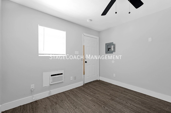 2 bedrooms apartment for rent in Kashmere Gardens - Inner Loop, Houston