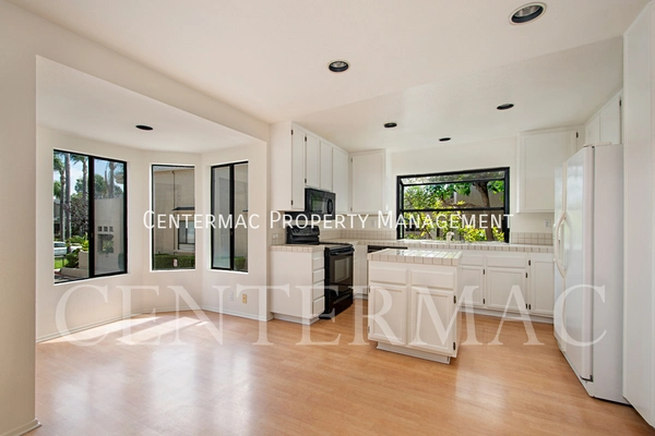 3 bedrooms apartment for rent in University City - North SD, San Diego