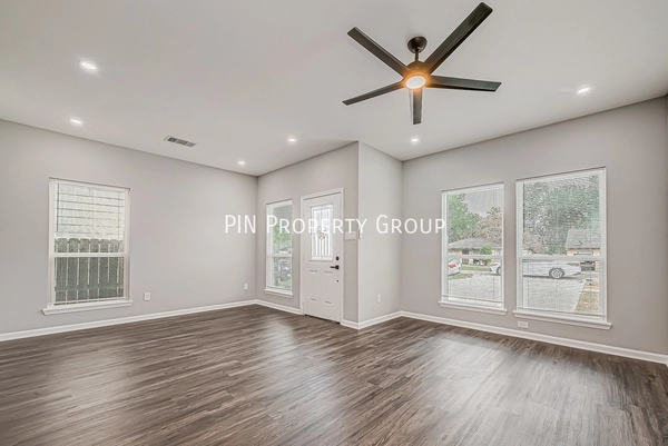 3 bedrooms apartment for rent in Sunnyside - Se Houston, Houston