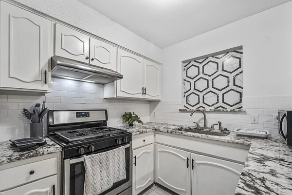 Coliving in Central Arlington - Arlington, Dallas