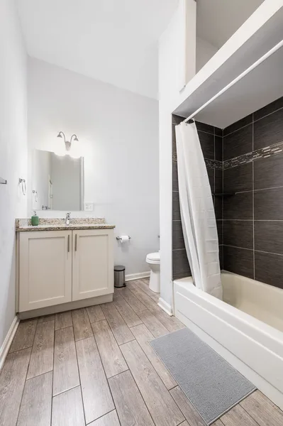 Coliving in West Town - West Side, Chicago