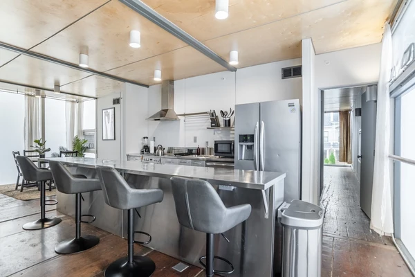 Coliving in Edgewood - Washington Northeast, Washington DC