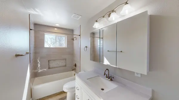 Coliving in Lincoln Park - Center Denver, Denver