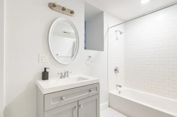 Coliving in Near West Side - West Side, Chicago