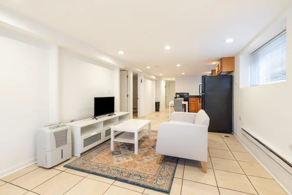 Coliving in Logan Square - North Side, Chicago