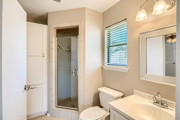 Coliving in Northwood Hills - Ne Dallas, Dallas