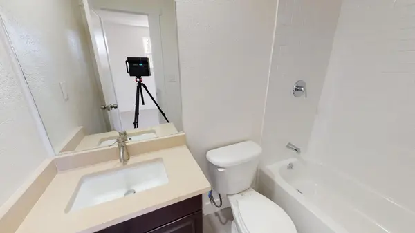 Coliving in Thornton - Outer Denver, Denver