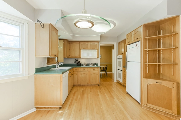 Coliving in Armour Hills - KCMO, Kansas City